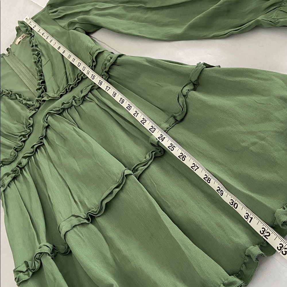 Francesca's Mi Ami green ruffle long-sleeve mini dress sage color Size Medium - Picture 12 of 16
